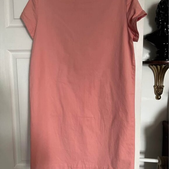 Love Moschino pink dress with gold details - Picture 2 of 3